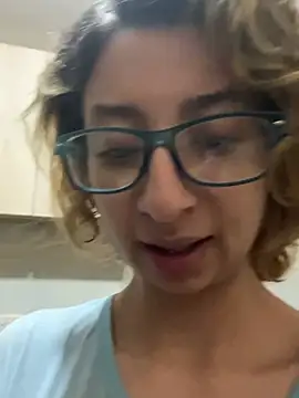 RavenEllieUniverse online show from February 9, 4:26 am