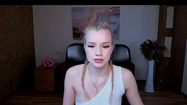 Stacy Western online show from February 28, 12:59 pm