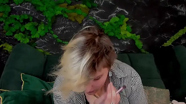 ABSI GLITCH online show from February 10, 1:14 pm