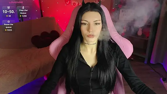 Kelly  Bunny online show from February 21, 10:27 am