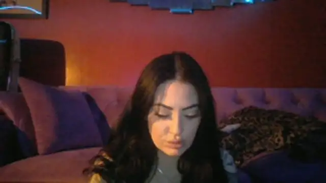 astitchins online show from January 15, 8:53 am