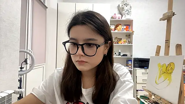 SaintMari online show from March 6, 1:06 pm