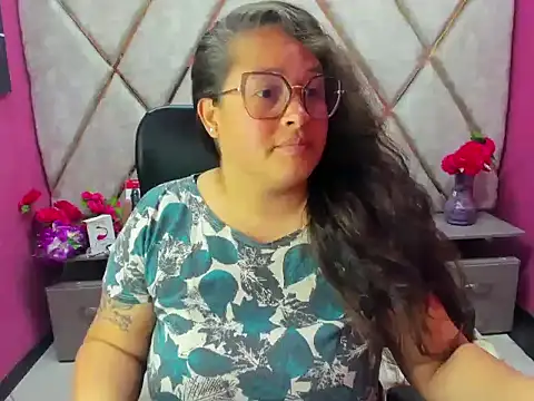 Sarah Boobs  online show from April 18, 3:31 am