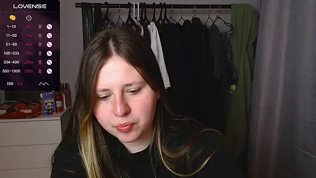 secretvic online show from February 5, 9:40 pm