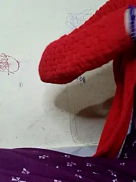 annugirl online show from January 18, 11:06 am