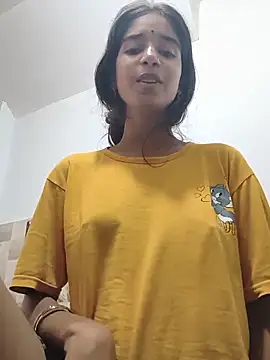 Cute-Natashaa online show from June 2, 6:47 am