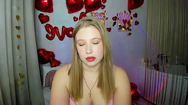 SweetDaylight online show from February 6, 3:43 am