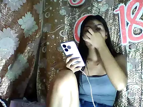 PinaySkinnyJust18 online show from February 13, 12:40 pm