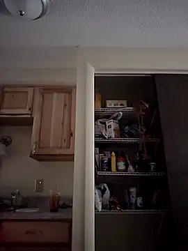 Ashlovescannabis online show from April 3, 6:28 pm