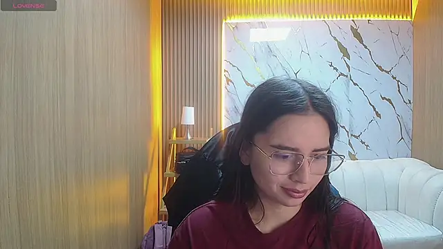 Qetsyah tf online show from February 8, 2:21 pm