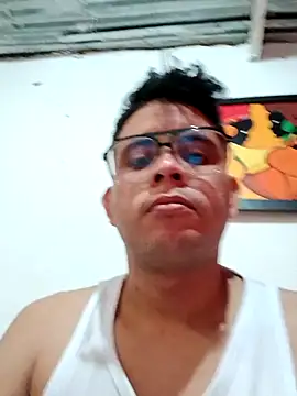 ClarkAndBruno online show from February 3, 7:40 pm