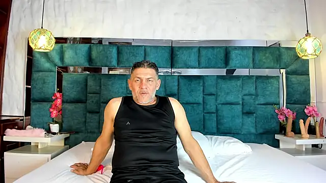 ViceSweet online show from April 1, 5:30 am