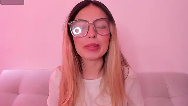 Fernanda aaaa online show from March 19, 4:00 pm