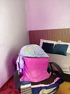 Abby pink1 online show from February 11, 4:14 am