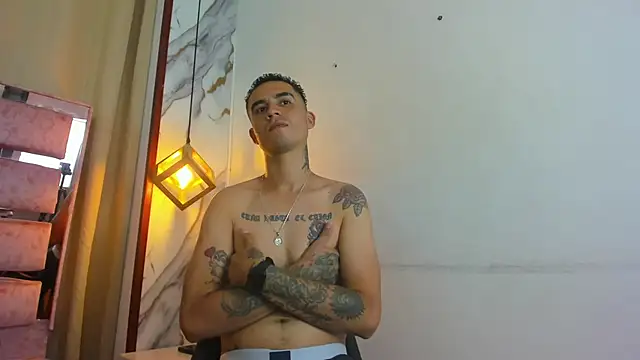 Irina and Max online show from April 12, 5:05 pm