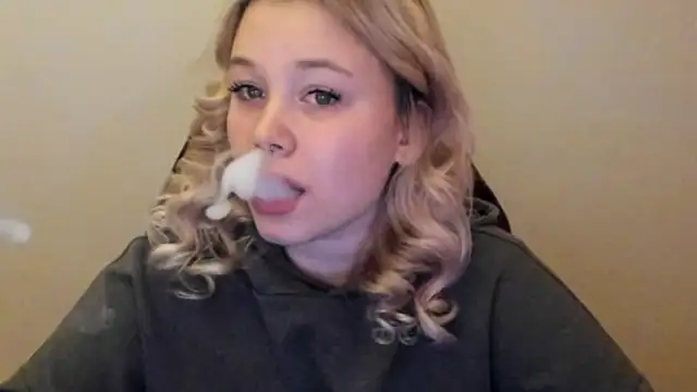 Lulu Di online show from February 4, 11:41 pm