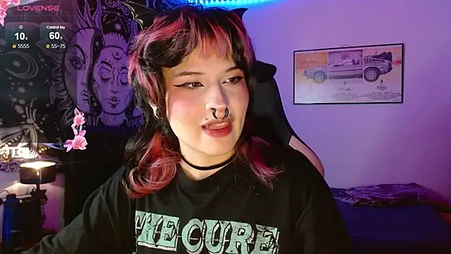 neena nyx  online show from February 26, 10:09 pm