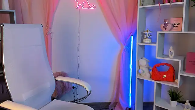 CelestineMauriac online show from March 11, 4:20 pm