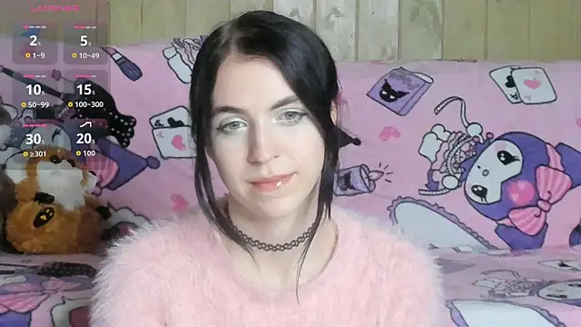 reze daisies online show from April 12, 9:17 pm