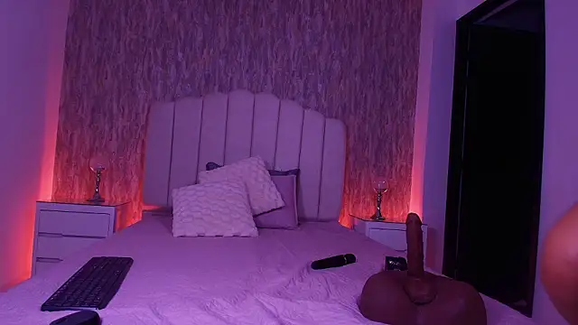 isa anderson online show from March 4, 12:01 pm