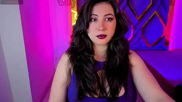 Luvienne online show from April 12, 6:54 pm