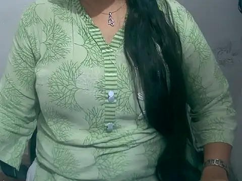 Cute Aliyaa online show from March 11, 10:41 am