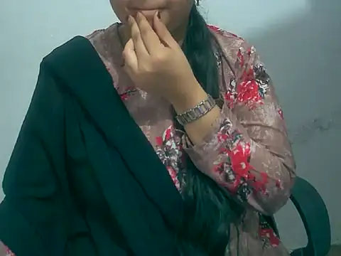 Cute Aliyaa online show from March 8, 10:08 am