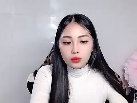 Thuy79 online show from February 24, 4:49 pm