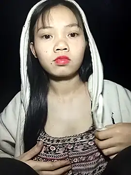 derylove  online show from March 13, 2:13 am