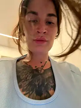 TattooGirlAlia online show from October 2, 5:40 pm