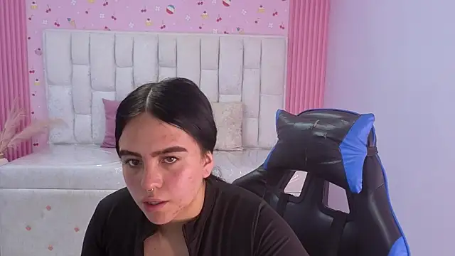 sarita 09 s online show from March 28, 8:41 pm