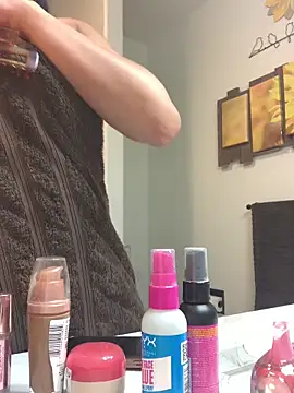 ellianajean online show from March 27, 5:57 pm