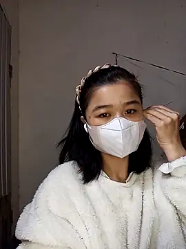 Daisy-lusia2026 online show from March 21, 10:15 pm