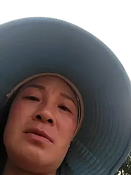 Neoone 1 online show from April 10, 8:31 am