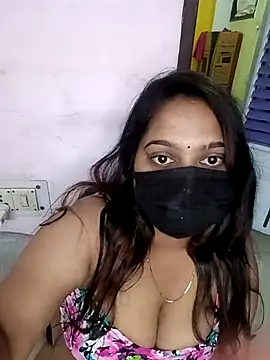Aliya Hott online show from May 6, 11:36 am