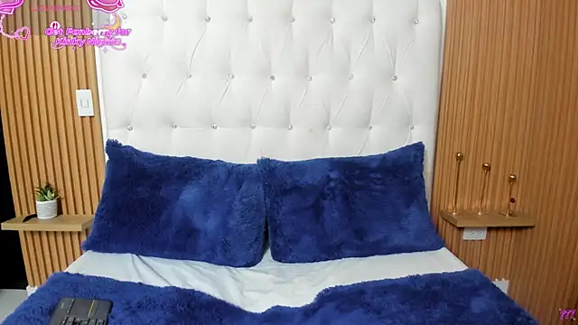 GreciaEvanss online show from July 10, 5:57 pm