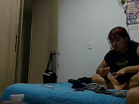 venus midnight online show from February 12, 1:07 am