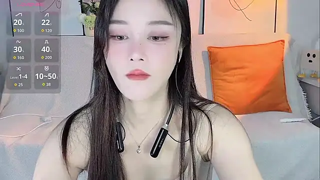 Lisa-295188 online show from April 7, 7:32 am