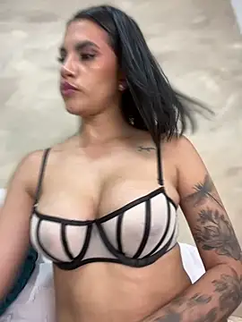 AndiVasquez online show from April 11, 11:58 am