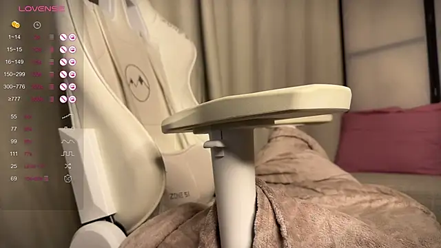 noxxiii online show from April 10, 6:30 am