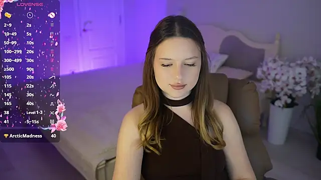 Milana Moons online show from March 30, 10:15 am