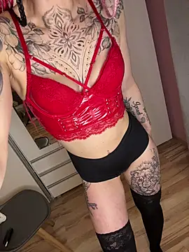 susannee online show from March 11, 10:23 pm