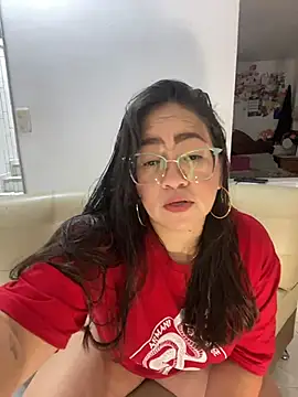 alisbloom online show from February 16, 6:08 pm