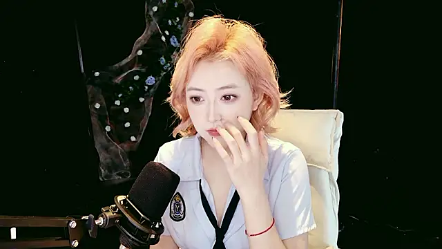 Lady-Mia777 online show from February 3, 2:53 am