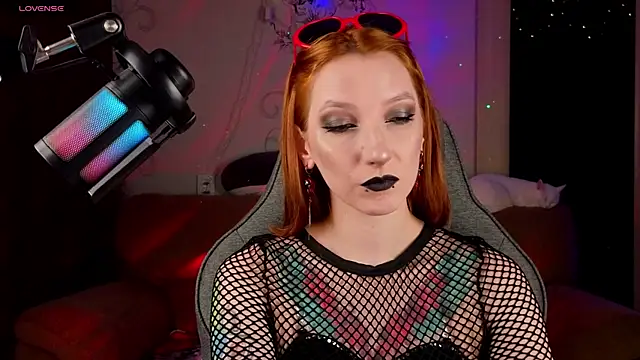 Vamp Mila online show from April 21, 4:03 pm