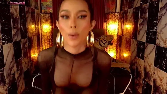 SeductiveSamanthaTS online show from March 2, 4:46 pm