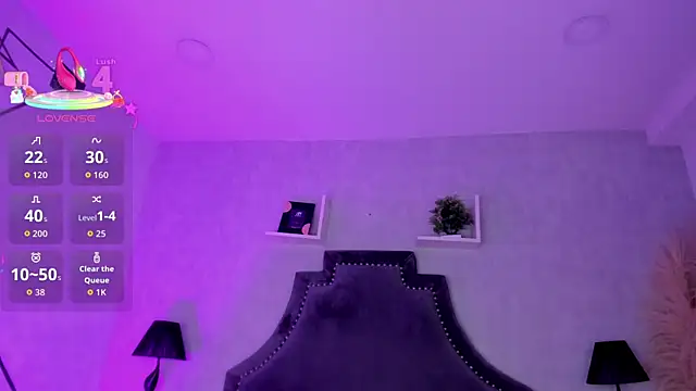 KarelyMitchel online show from March 25, 3:59 pm