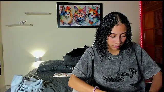 meredit cris23 online show from February 14, 2:35 am