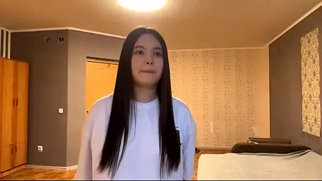 Ayazyn online show from February 3, 1:05 pm