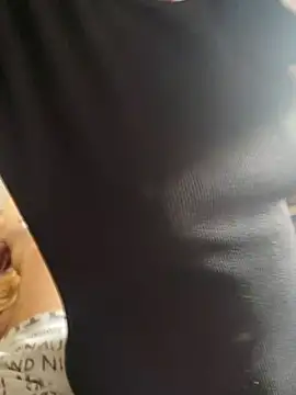 Curvy Simran online show from February 25, 10:36 am